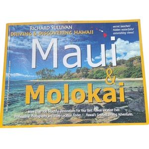 Maui & Molokai Driving & Discovering Soft Cover Guide Book Large Format